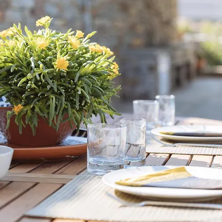 Sparta Villa Otziás